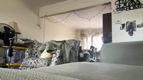 Snapshot of lawrencegreg106 chatting on 11-06-25, 03:46 lawrencegreg106 online show from 11-06-25, 03:46