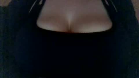 layannalea online show from 11-25-25, 11:54