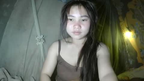 layla_999 online show from 02-28-26, 12:00