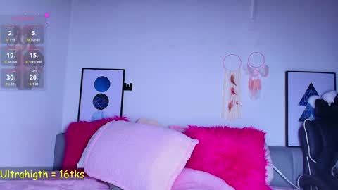 Snapshot of layla_nicols chatting on 01-07-25, 01:46 Layla online show from 01-07-25, 01:46