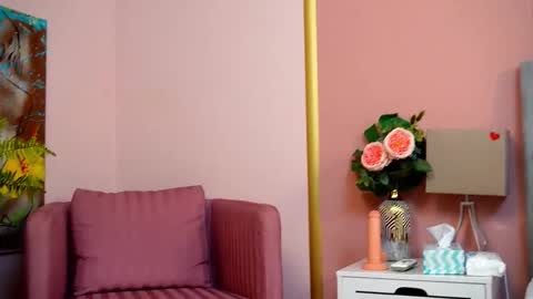 LaylaaDiamond online show from 10-30-25, 04:58