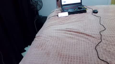 kelly online show from 02-20-25, 02:40