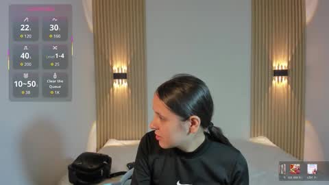 Snapshot of laylaember chatting on 02-06-26, 11:24 LaylaEmber online show from 02-06-26, 11:24