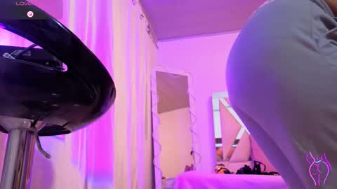 laylafoxy_tay online show from 10-14-25, 03:18