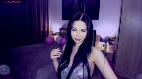 laylagreat online show from 01-13-26, 04:34