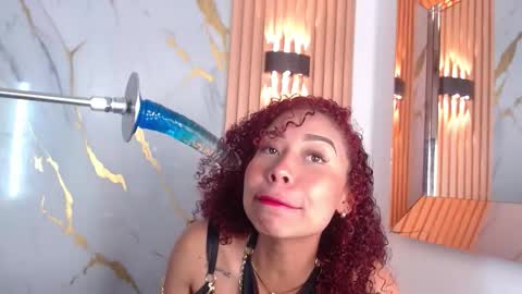 Snapshot of layra_collins chatting on 11-29-25, 05:21 layra collins online show from 11-29-25, 05:21