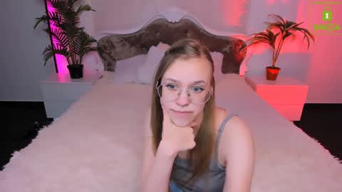 layriantavee online show from 02-07-25, 07:40