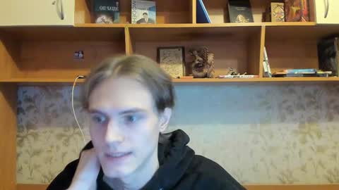 Snapshot of lazaret1k chatting on 10-14-25, 03:57 Vladi online show from 10-14-25, 03:57