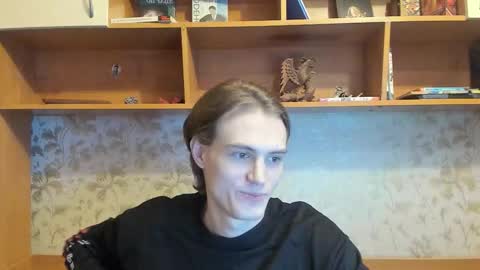 Snapshot of lazaret1k chatting on 11-15-25, 04:54 Vladi online show from 11-15-25, 04:54