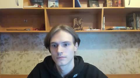 Snapshot of lazaret1k chatting on 11-24-25, 05:12 Vladi online show from 11-24-25, 05:12