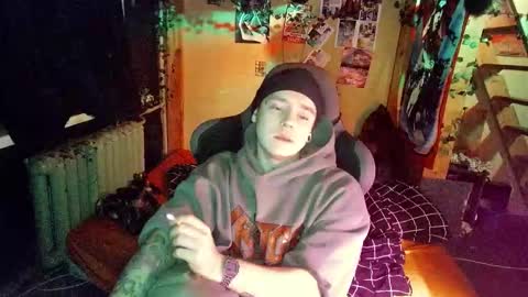 Tora online show from 10-28-25, 09:28