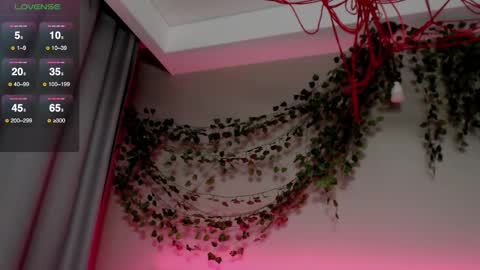 felixe online show from 12-11-24, 01:39