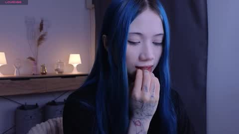 felixe online show from 11-18-25, 12:20