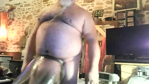 le pamplemousse online show from 11-30-25, 07:12