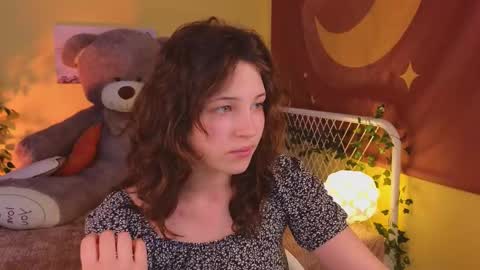 Lea online show from 03-03-25, 06:33