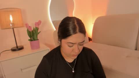 Leah online show from 11-07-25, 02:17