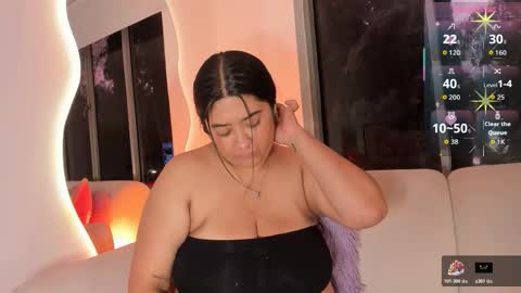 Leah online show from 11-10-25, 03:33