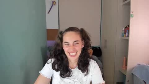 Laura online show from 01-21-25, 06:00