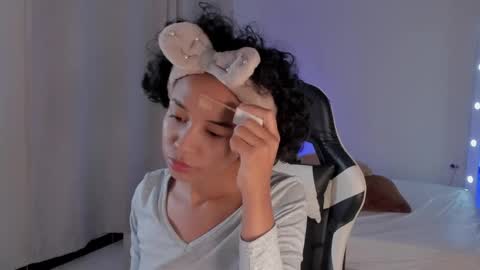 leahaltomm online show from 02-12-25, 10:35