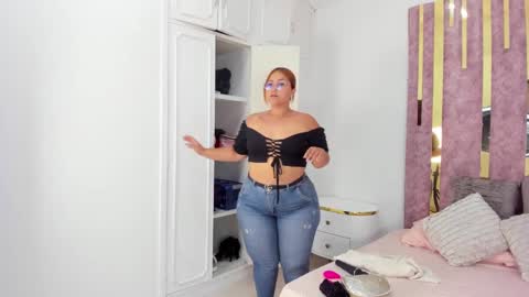 Leah  online show from 01-14-25, 12:00