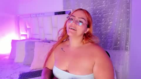 Leah  online show from 12-05-25, 03:59