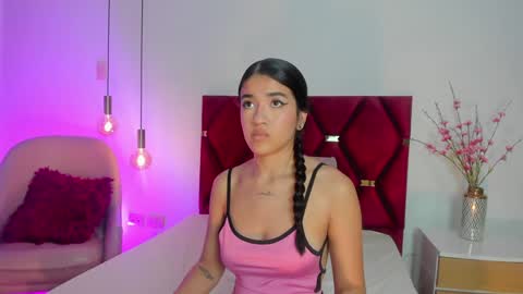 Leah Carter online show from 12-12-24, 05:48