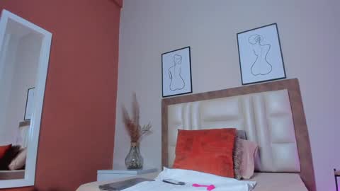 Leah Carter online show from 02-03-25, 09:18