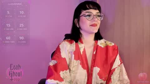 Snapshot of leahghoul666 chatting on 02-19-25, 03:06 Leah Independent Model OF leahghoul666 online show from 02-19-25, 03:06