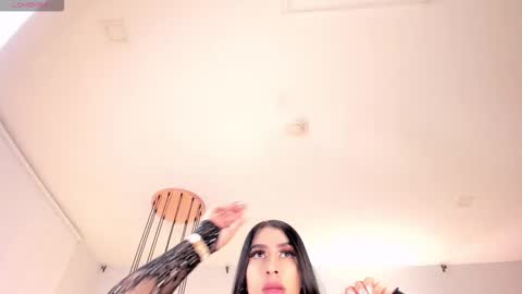 leahlombardi_ online show from 01-08-26, 03:31