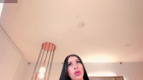 leahlombardi_ online show from 01-10-26, 03:19