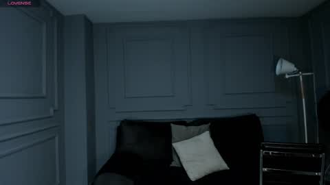 leahnovac online show from 10-09-25, 11:19