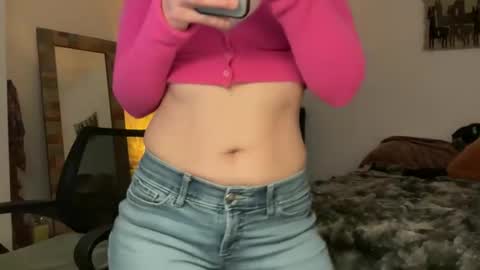 Leah Sparkles online show from 11-29-25, 05:27