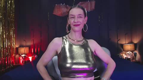 Leana online show from 12-19-24, 11:50