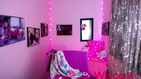Leandra online show from 12-11-24, 12:12