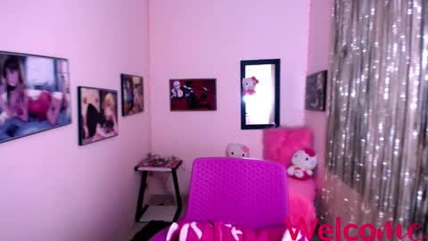 Leandra online show from 12-26-24, 06:43