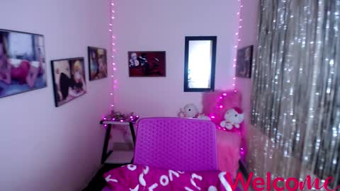 Leandra online show from 02-13-25, 03:24