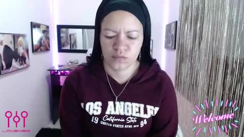 Snapshot of leandra_sex chatting on 10-15-25, 12:49 Leandra online show from 10-15-25, 12:49