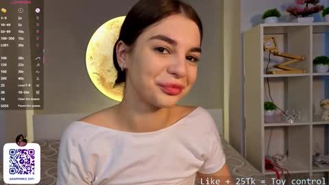 Snapshot of leandraconcatelli chatting on 01-15-26, 06:18 Sophie online show from 01-15-26, 06:18