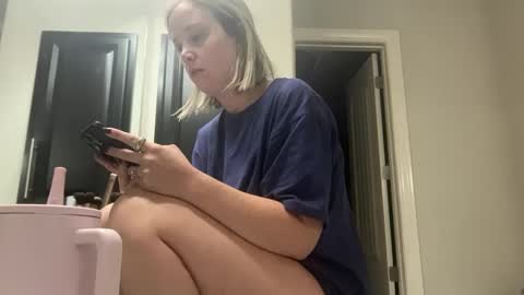 leanneluxecouple online show from 10-07-25, 10:23