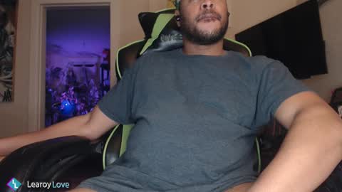 Snapshot of learoy chatting on 02-03-26, 04:32 Learoy online show from 02-03-26, 04:32