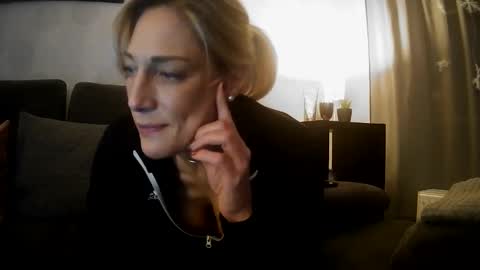 LeaSofia online show from 01-11-26, 09:20