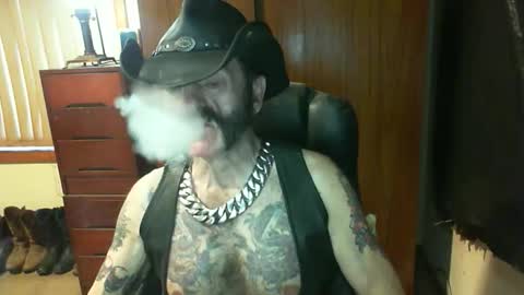 leathergreaser online show from 01-14-26, 07:52