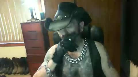 leathergreaser online show from 02-16-26, 08:38