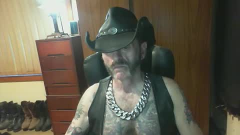 leathergreaser online show from 02-18-26, 08:32