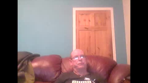 leatherpants68 online show from 10-05-25, 07:56