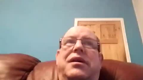 leatherpants68 online show from 12-01-25, 08:30