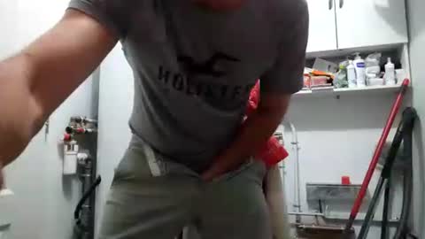 lebrun1985 online show from 09-12-25, 05:46