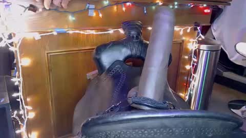 Snapshot of leecox777 chatting on 11-08-25, 03:23 Lee Cox online show from 11-08-25, 03:23