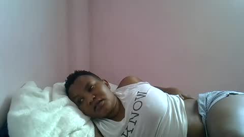 Snapshot of leekekee chatting on 10-15-25, 08:14 leekekee online show from 10-15-25, 08:14