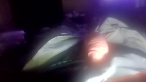 Snapshot of leemen33 chatting on 11-08-25, 12:16 Michael online show from 11-08-25, 12:16